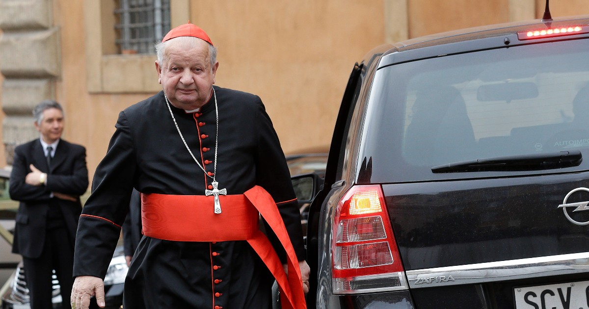 Abuses in the Church, the Vatican closes the cover-up allegations against Cardinal Dziwisz: "He acted correctly"
