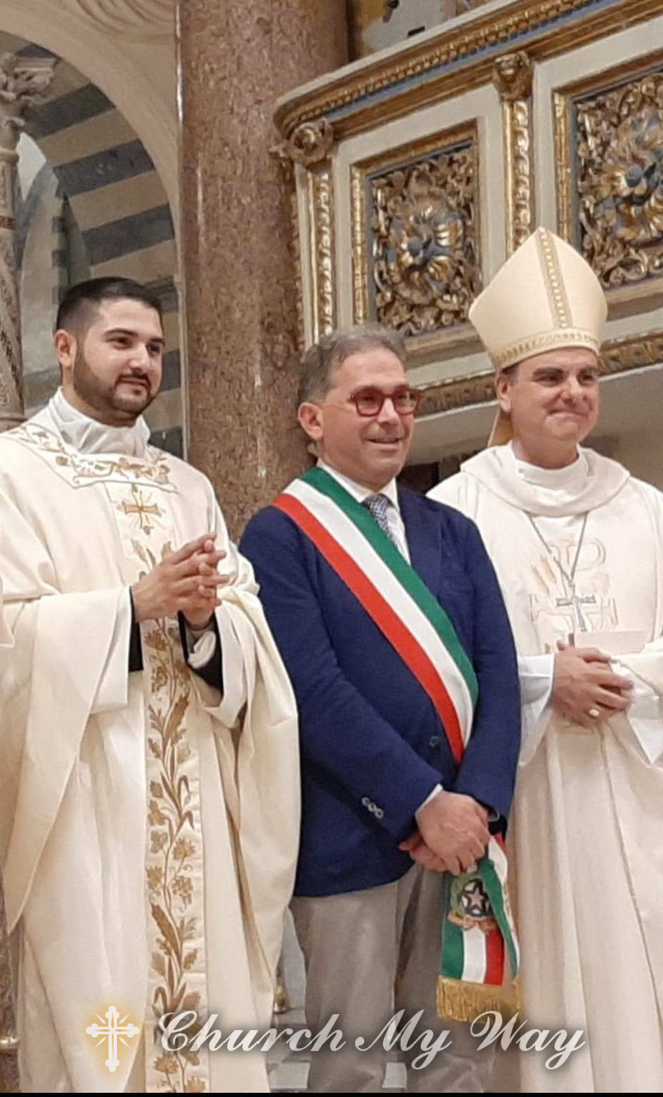 Minors celebrating Daniele Civale: a new priest ordained after 48 years